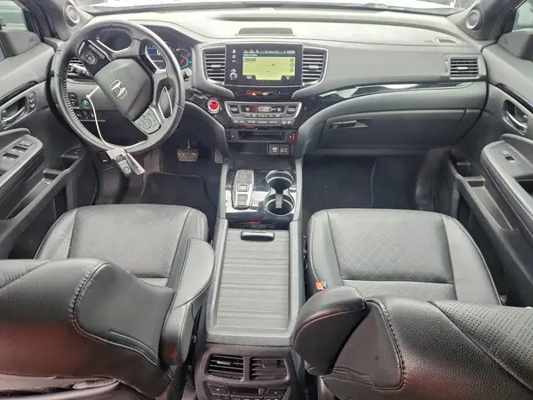 5FNYF7H98LB004347 2020 HONDA PASSPORT - Image 8