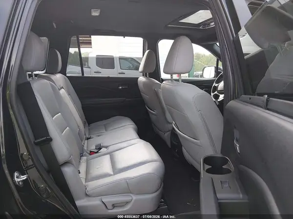 5FNYF7H9XKB010374 2019 HONDA PASSPORT - Image 8