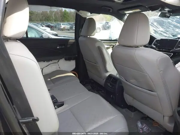 5FNYF8H00KB010472 2019 HONDA PASSPORT - Image 8