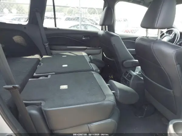5FNYF8H00KB019950 2019 HONDA PASSPORT - Image 8