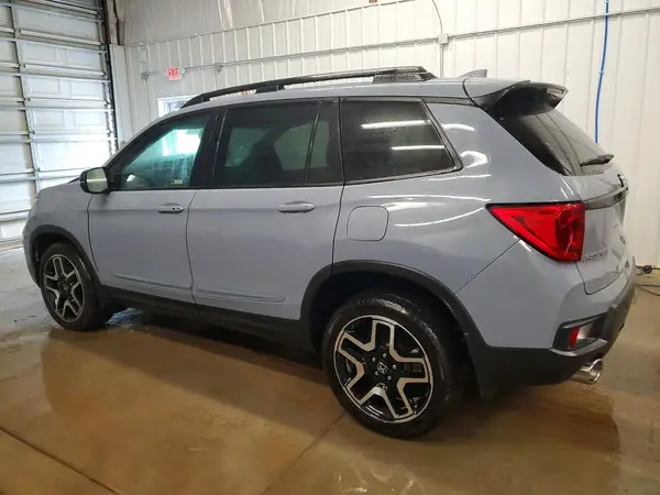 5FNYF8H00NB009598 2022 HONDA PASSPORT - Image 2