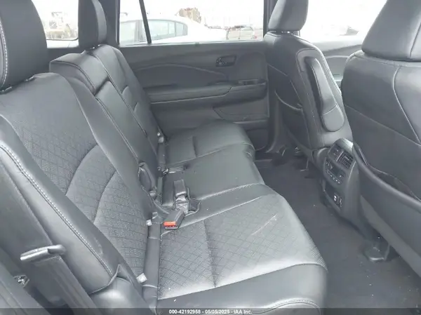 5FNYF8H00PB022743 2023 HONDA PASSPORT - Image 8