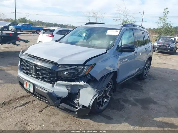 5FNYF8H00PB023889 2023 HONDA PASSPORT - Image 2