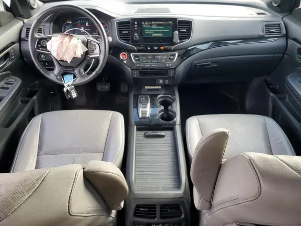 5FNYF8H01KB027815 2019 HONDA PASSPORT - Image 8