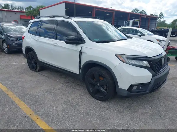 5FNYF8H01MB032306 2021 HONDA PASSPORT - Image 1