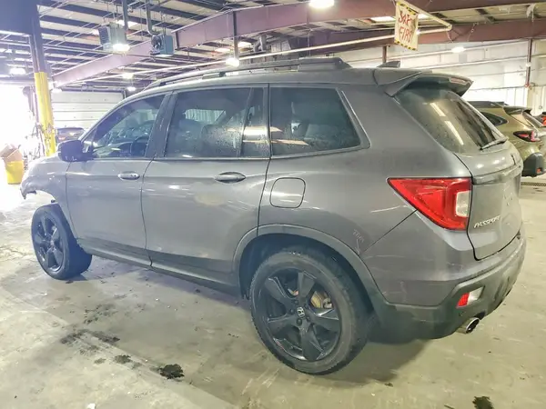 5FNYF8H01MB036436 2021 HONDA PASSPORT - Image 2