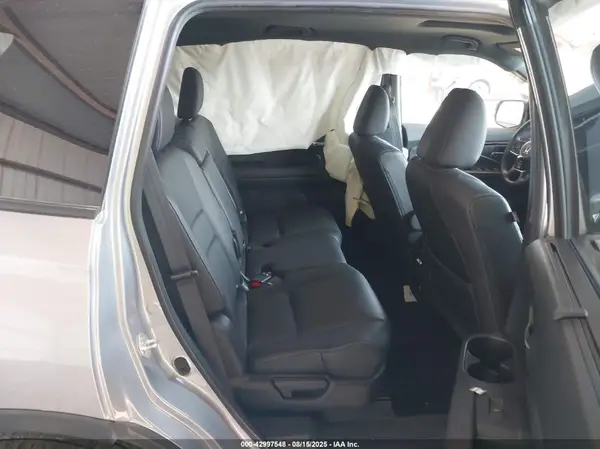5FNYF8H01MB040129 2021 HONDA PASSPORT - Image 8