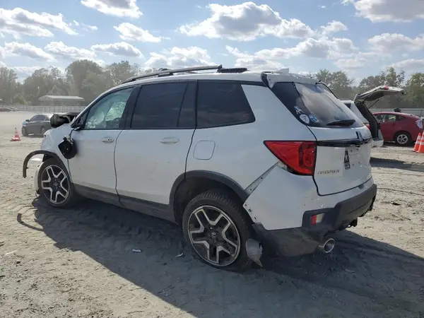 5FNYF8H01NB015670 2022 HONDA PASSPORT - Image 2