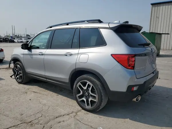5FNYF8H01PB030379 2023 HONDA PASSPORT - Image 2