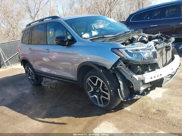 5FNYF8H01PB035680 2023 HONDA PASSPORT - Image 1