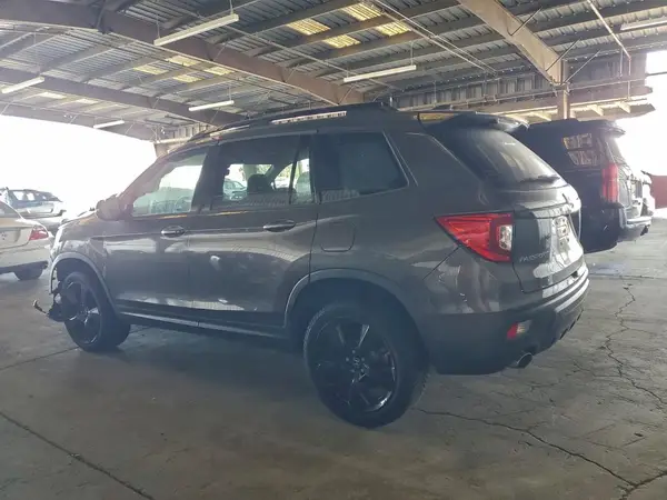 5FNYF8H02KB006665 2019 HONDA PASSPORT - Image 2