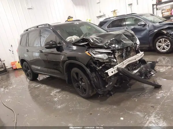 5FNYF8H02LB008305 2020 HONDA PASSPORT - Image 1
