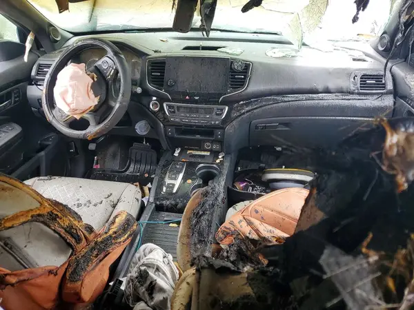 5FNYF8H02LB011706 2020 HONDA PASSPORT - Image 8