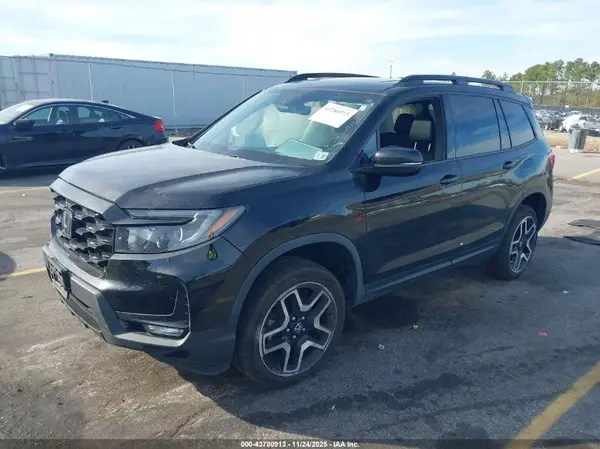 5FNYF8H02NB001275 2022 HONDA PASSPORT - Image 2