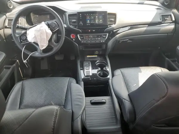 5FNYF8H02NB013295 2022 HONDA PASSPORT - Image 8