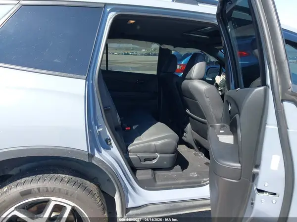 5FNYF8H02NB014818 2022 HONDA PASSPORT - Image 8