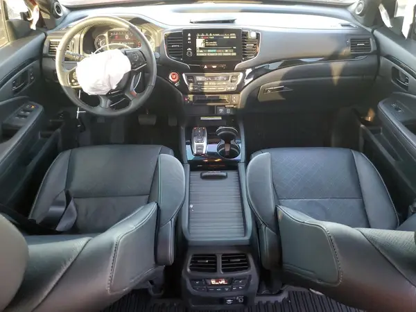 5FNYF8H02PB014854 2023 HONDA PASSPORT - Image 8