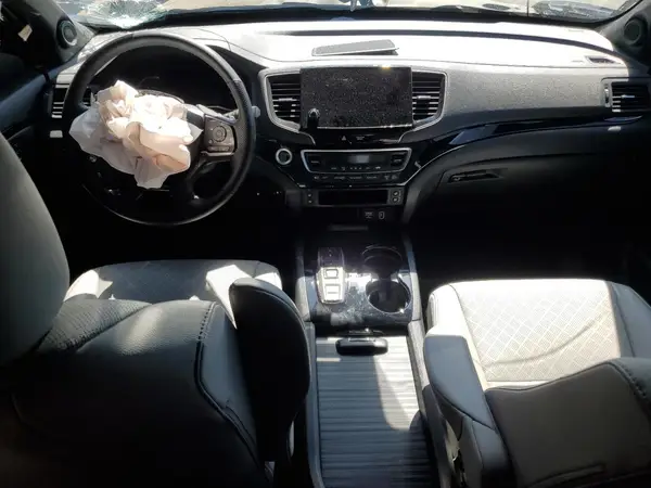 5FNYF8H02PB017947 2023 HONDA PASSPORT - Image 8