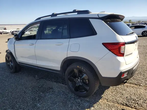 5FNYF8H03KB003077 2019 HONDA PASSPORT - Image 2
