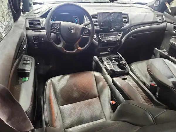 5FNYF8H03KB006304 2019 HONDA PASSPORT - Image 8