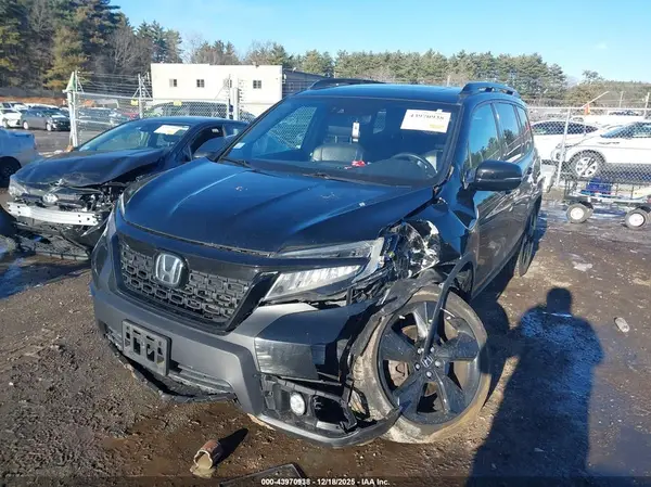 5FNYF8H03KB017612 2019 HONDA PASSPORT - Image 2