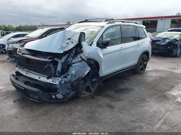 5FNYF8H03KB023989 2019 HONDA PASSPORT - Image 2