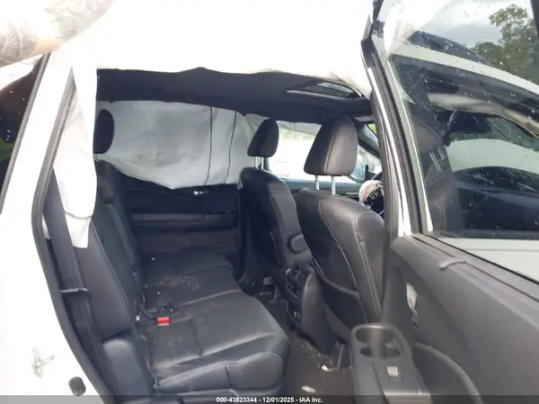 5FNYF8H03KB023989 2019 HONDA PASSPORT - Image 8