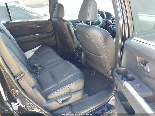 5FNYF8H03LB013951 2020 HONDA PASSPORT - Image 8