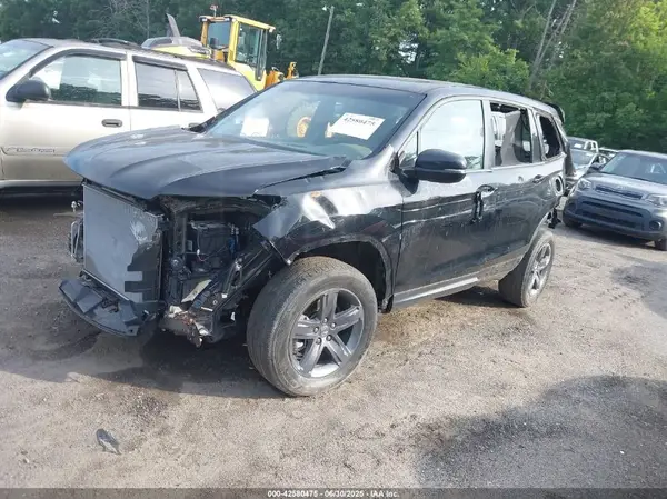 5FNYF8H03PB006570 2023 HONDA PASSPORT - Image 2