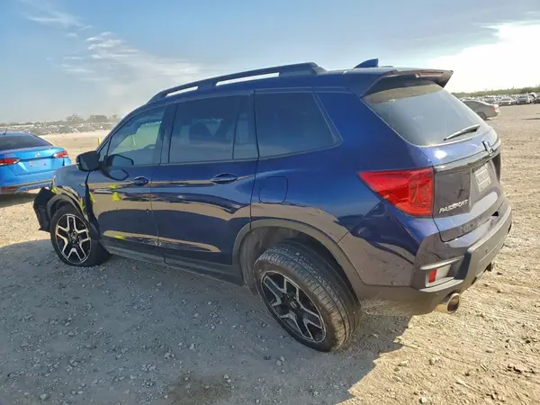 5FNYF8H03PB017939 2023 HONDA PASSPORT - Image 2