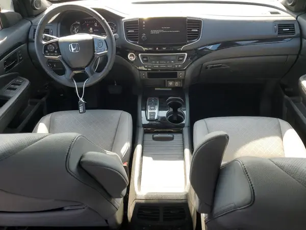 5FNYF8H03PB030691 2023 HONDA PASSPORT - Image 8