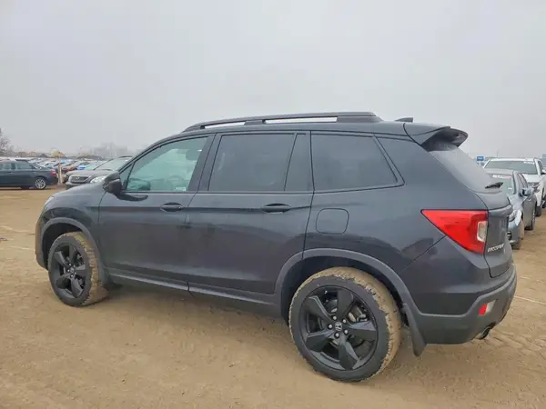 5FNYF8H04KB000379 2019 HONDA PASSPORT - Image 2
