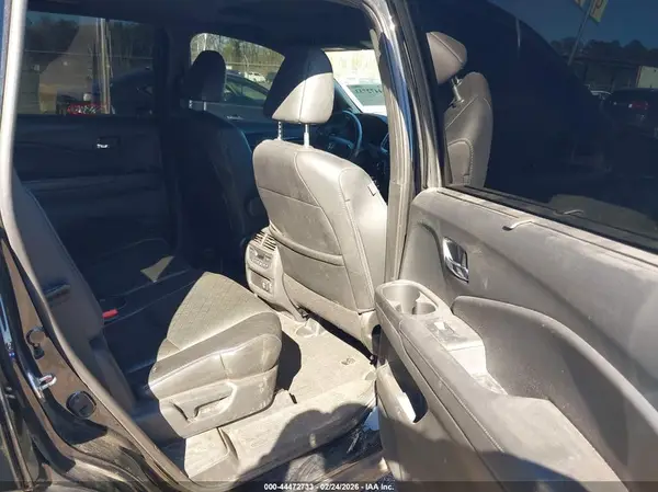5FNYF8H04KB008322 2019 HONDA PASSPORT - Image 8