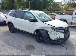 5FNYF8H04KB010684 2019 HONDA PASSPORT