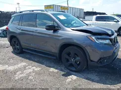 5FNYF8H04KB027713 2019 HONDA PASSPORT