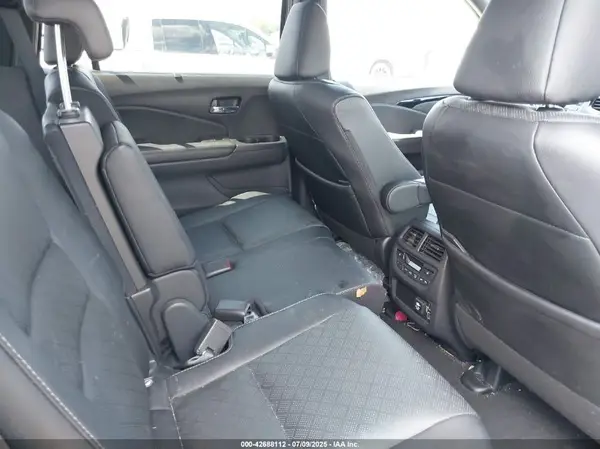 5FNYF8H04KB027713 2019 HONDA PASSPORT - Image 8
