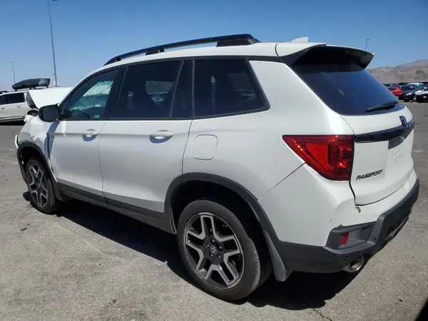 5FNYF8H04NB018384 2022 HONDA PASSPORT - Image 2