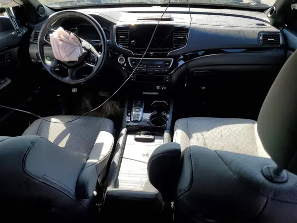 5FNYF8H04NB023651 2022 HONDA PASSPORT - Image 8