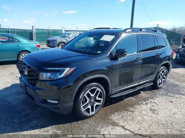 5FNYF8H04PB006514 2023 HONDA PASSPORT - Image 2