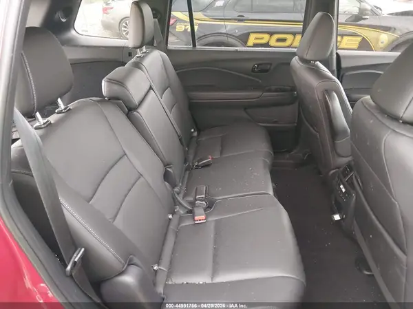 5FNYF8H04PB027945 2023 HONDA PASSPORT - Image 8