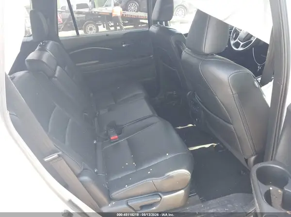 5FNYF8H05KB007891 2019 HONDA PASSPORT - Image 8