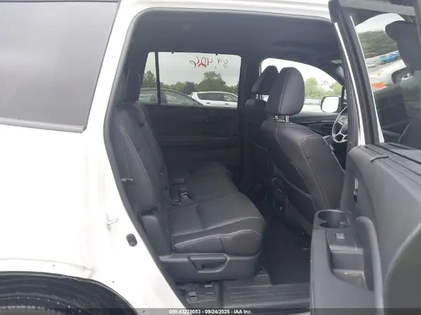 5FNYF8H05NB005143 2022 HONDA PASSPORT - Image 8