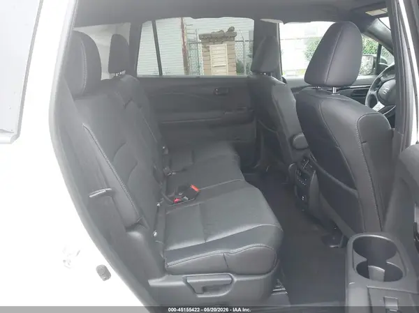 5FNYF8H05NB030057 2022 HONDA PASSPORT - Image 8