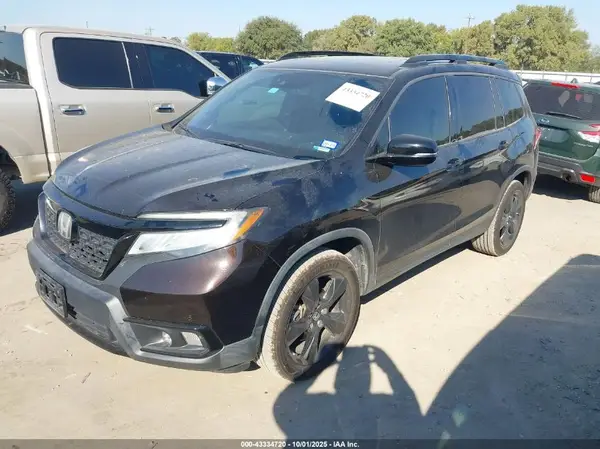 5FNYF8H06KB009049 2019 HONDA PASSPORT - Image 2