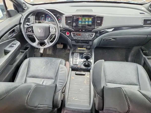 5FNYF8H06MB022774 2021 HONDA PASSPORT - Image 8