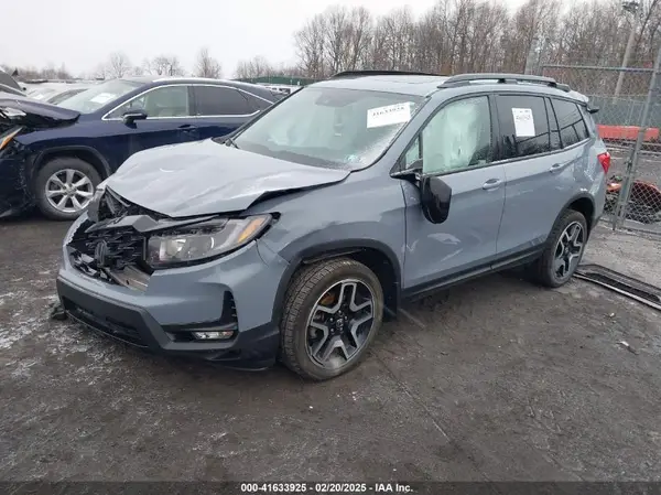 5FNYF8H06NB015583 2022 HONDA PASSPORT - Image 2
