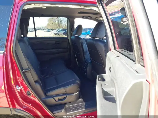 5FNYF8H06NB021271 2022 HONDA PASSPORT - Image 8