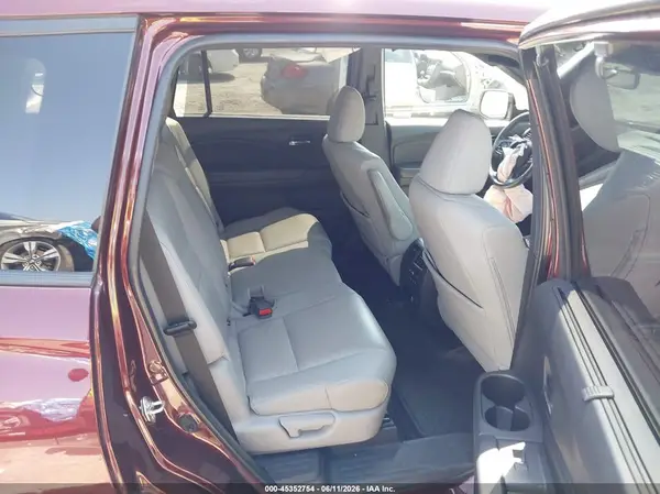 5FNYF8H07KB008086 2019 HONDA PASSPORT - Image 8