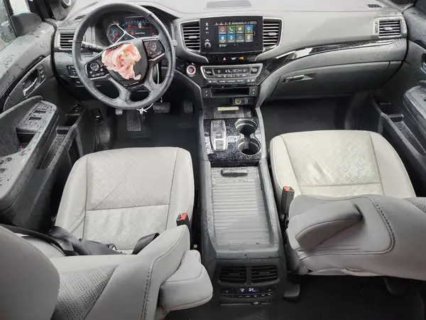 5FNYF8H07MB002713 2021 HONDA PASSPORT - Image 8