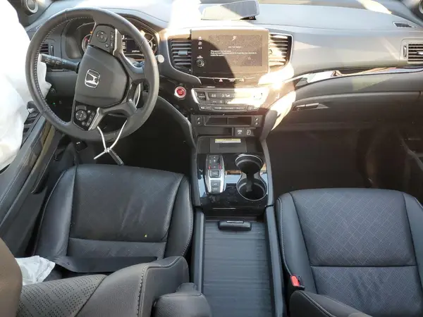 5FNYF8H07PB027342 2023 HONDA PASSPORT - Image 8